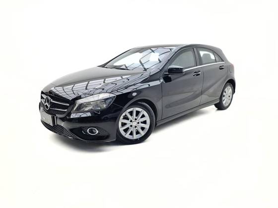 MERCEDES-BENZ A 200 1.6 TURBO URBAN 16V GASOLINA 4P AUTOMÁTICO MERCEDES-BENZ A 200 1.6 TURBO URBAN 16V GASOLINA 4P AUTOMÁTICO